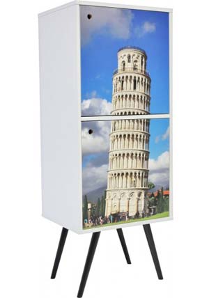 Armário ilustrado com a Torre de Pisa, no estilo retrô, da loja Minha Casa Mais Bonita ao preço de R$ 799 (Foto: Reprodução/Minha Casa Mais Bonita)