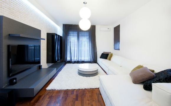 Inove a sala com pequenas mudanças na decoração (Foto: Shutterstock)