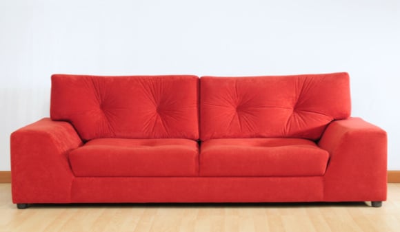 Sofá retrátil é sinônimo de conforto, inclusive em salas pequenas