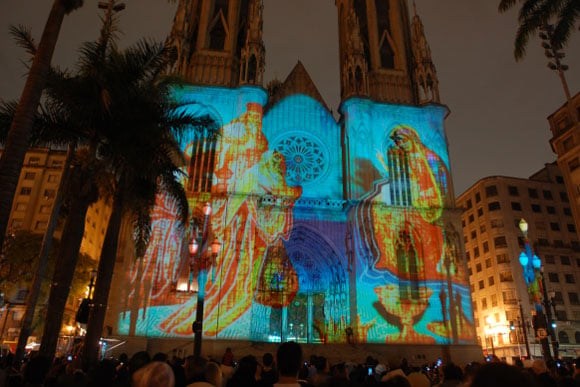 Catedral da Sé com iluminação especial em 2011 (Foto: Reprodução - Prefeitura de São Paulo)