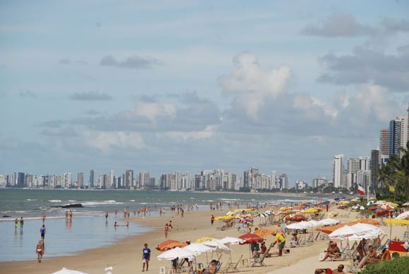Orla da praia, vista do bairro de Boa Viagem (Foto: Carlos Oliveira/ Prefeitura Recife Divulgação)