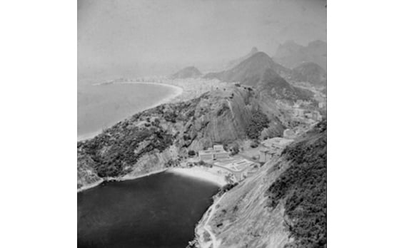 Praia Vermelha em 1957 (Foto: Divulgação/IBGE)
