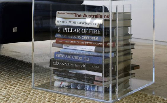 Para os amantes dos livros é uma opção para deixar eles amostra (Foto: The Interiors Addict /Pinterest