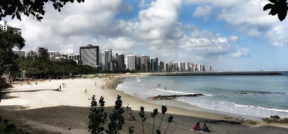 parques em fortaleza - imagem de praia em Fortaleza
