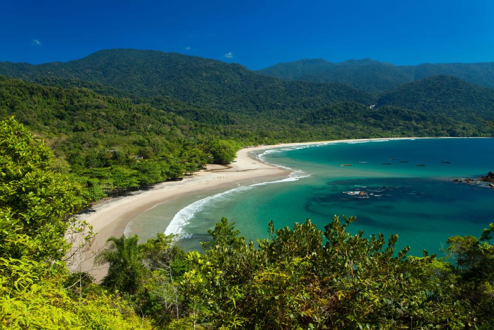 melhores lugares para viajar em abril