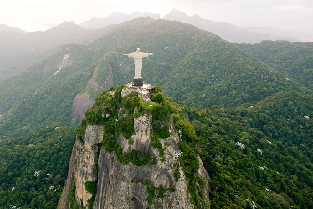 Como chegar no Cristo Redentor; vista do Cristo e mata ao fundo