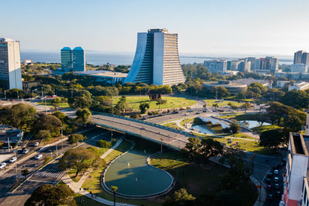 foto panorâmica da cidade de porto alegre