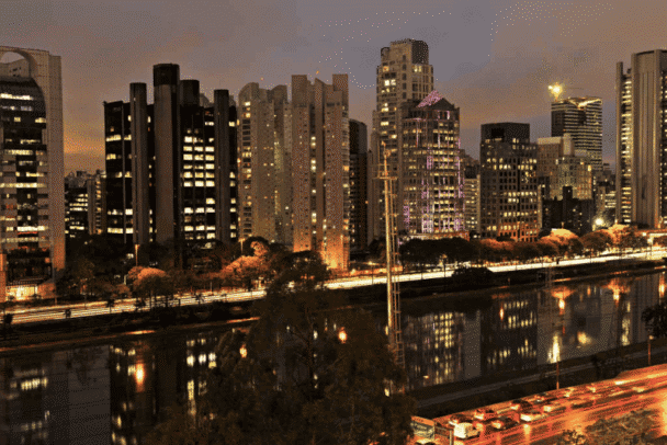 zona sul vista de cima de noite